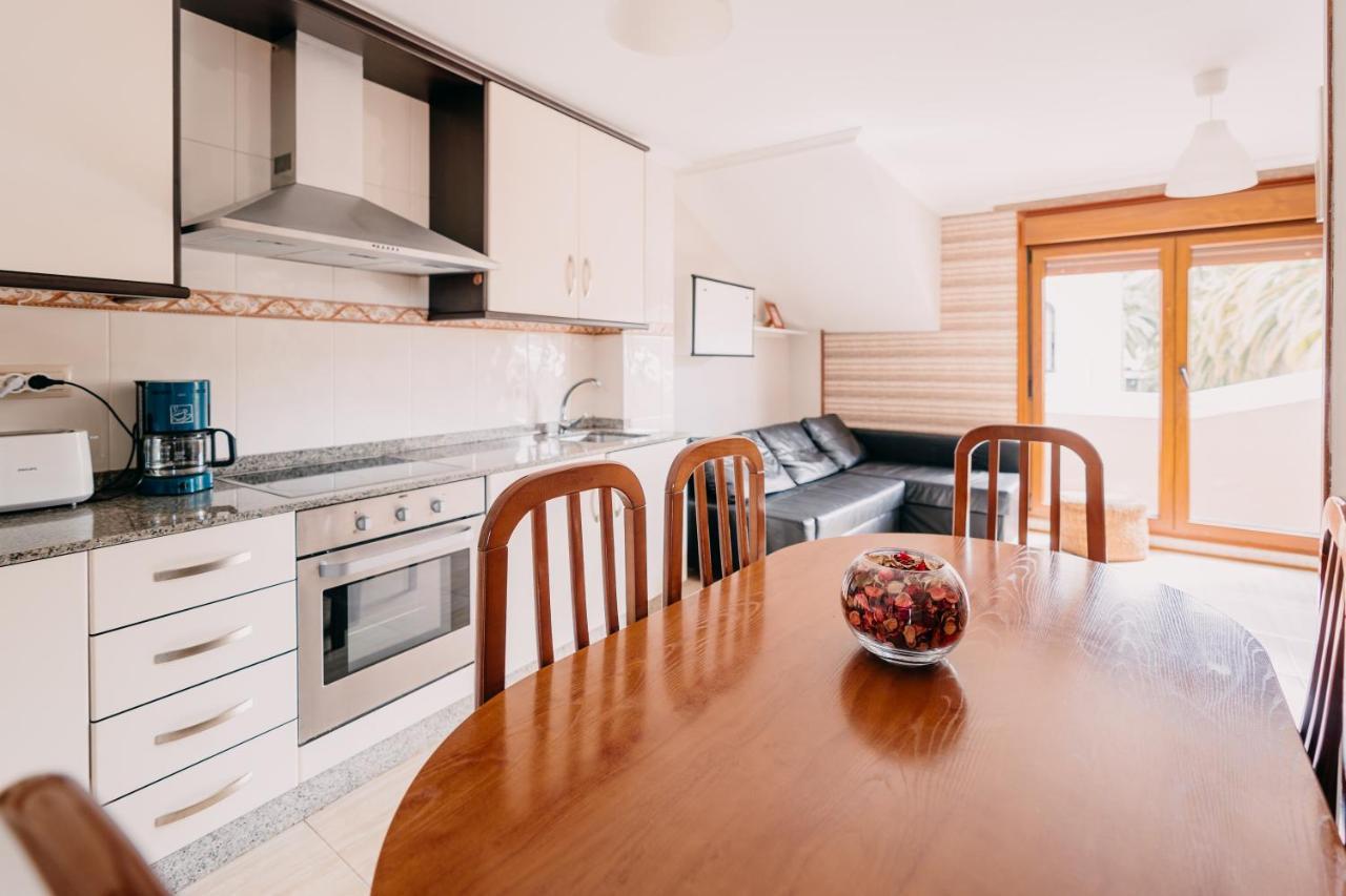 Apartamento La Iglesia Кальдас-де-Рейс Екстер'єр фото